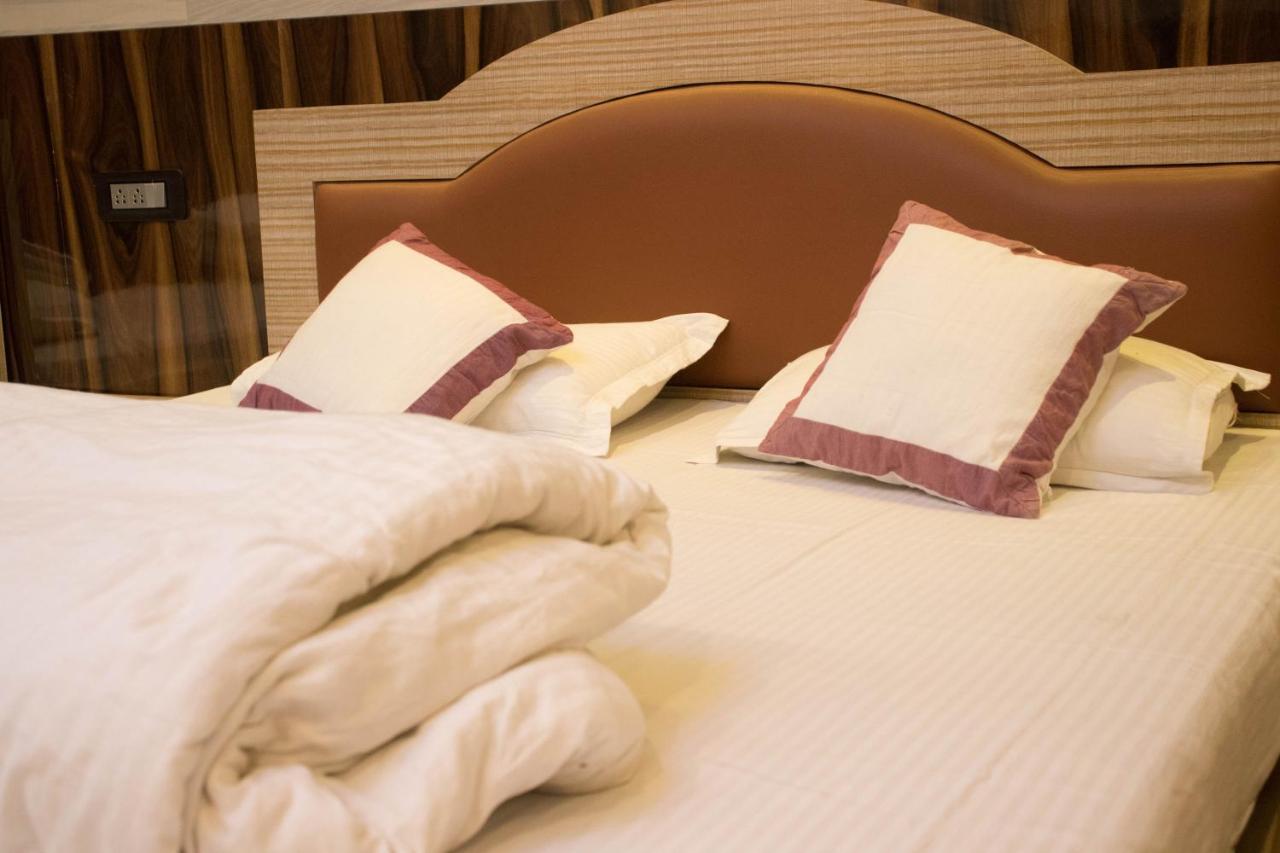 Rmd Hotels & Resorts Калькутта Экстерьер фото