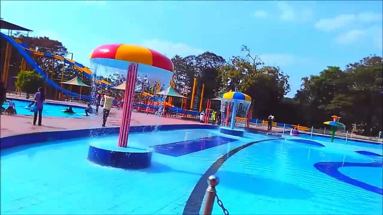 Rmd Hotels & Resorts Калькутта Экстерьер фото